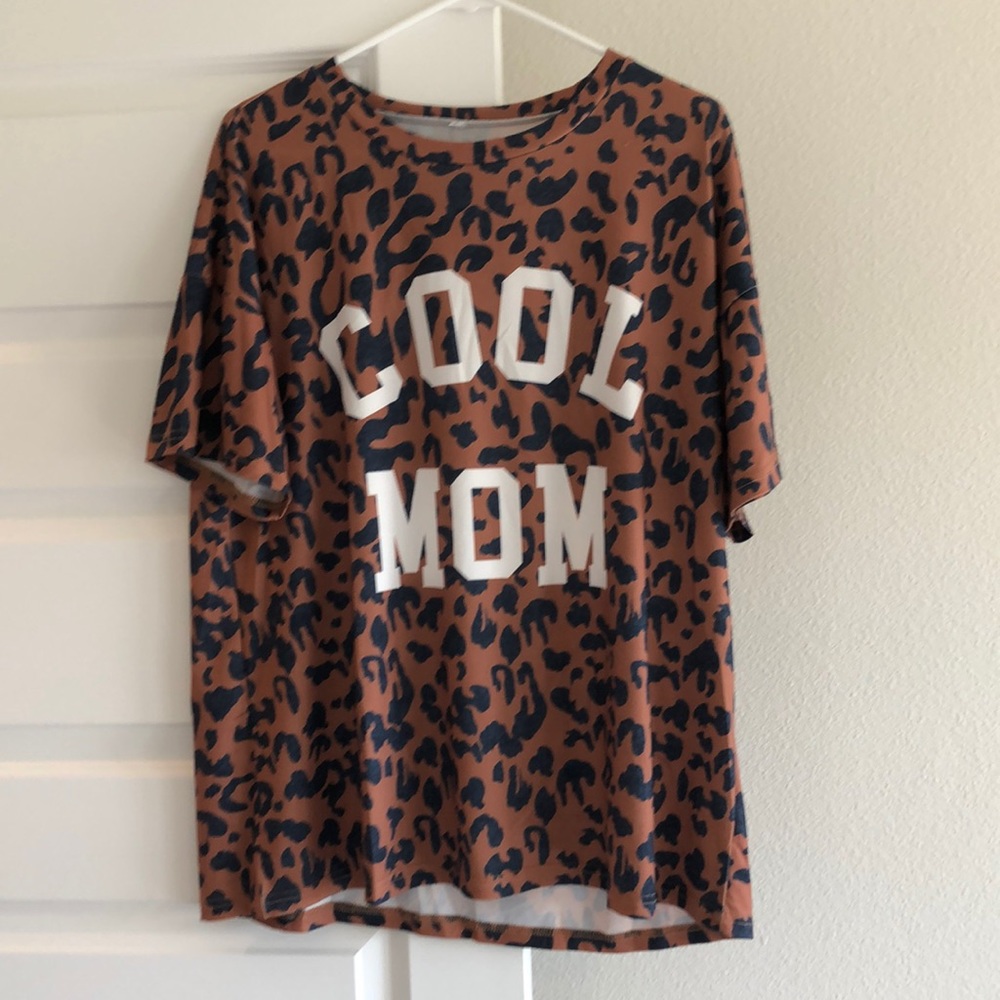 Animal print tee